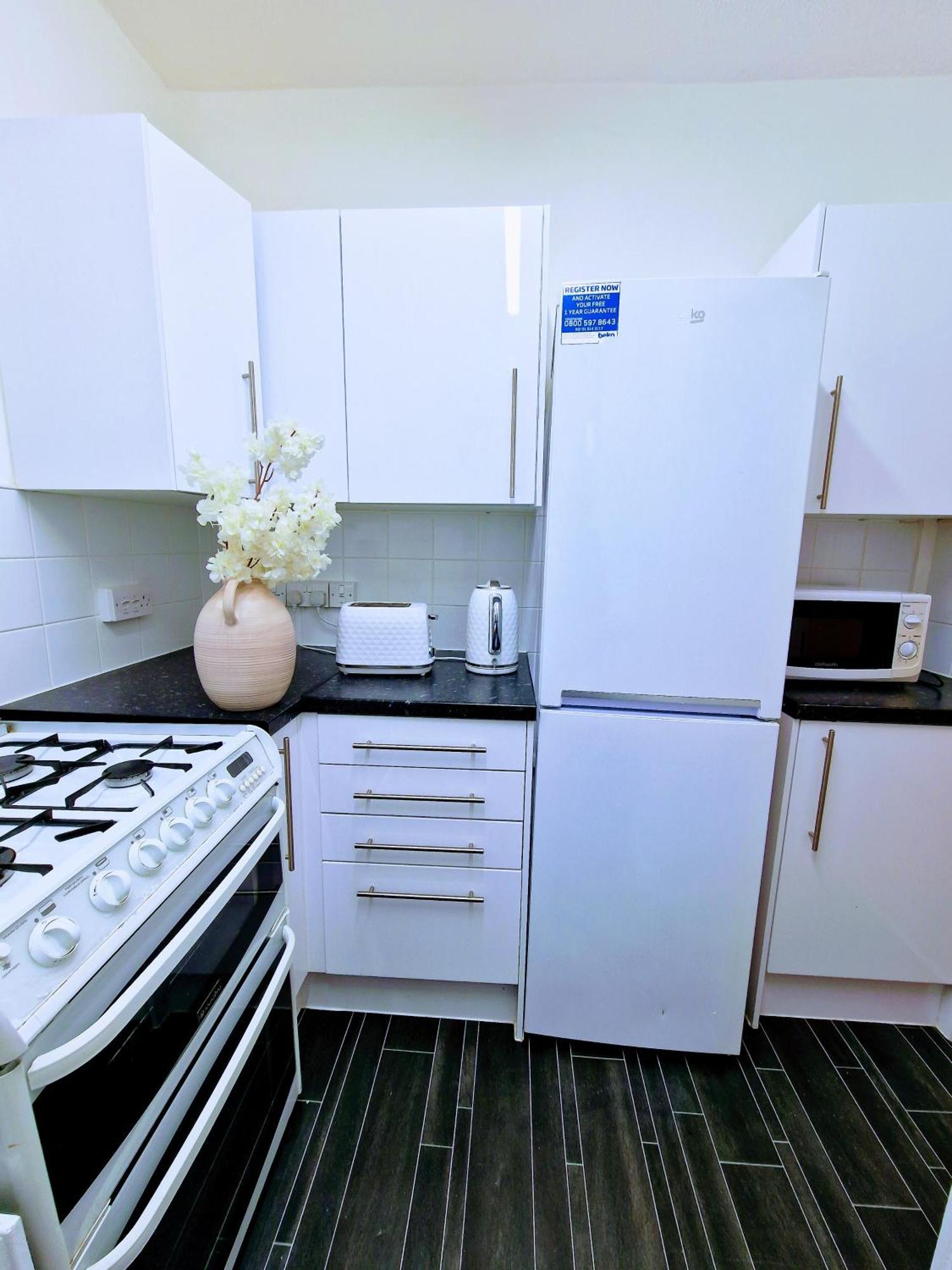 London - 1 Bedroom - 1 Bathroom - Wifi المظهر الخارجي الصورة